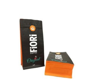 High-end Vivid Printing Strong Sealing  Recycling Custom Design 1kg Coffee Bags with k supplier